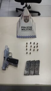 Leia mais sobre o artigo Polícia Militar prende homem e apreende pistola após ocorrência de disparos em Saquarema