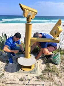 Leia mais sobre o artigo FUNTEC CONCLUI A INSTALAÇÃO DE MAIS UM EQUIPAMENTO PARA AVISTAMENTO DE BALEIAS EM ARRAIAL DO CABO
